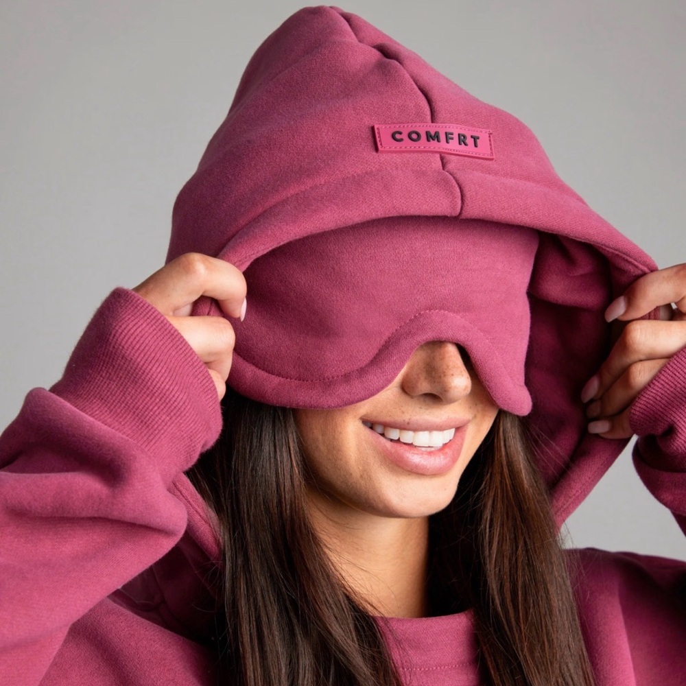 Comfrt Berry Hoodie with Eye Mask. 
Brand new- ordered wrong size.